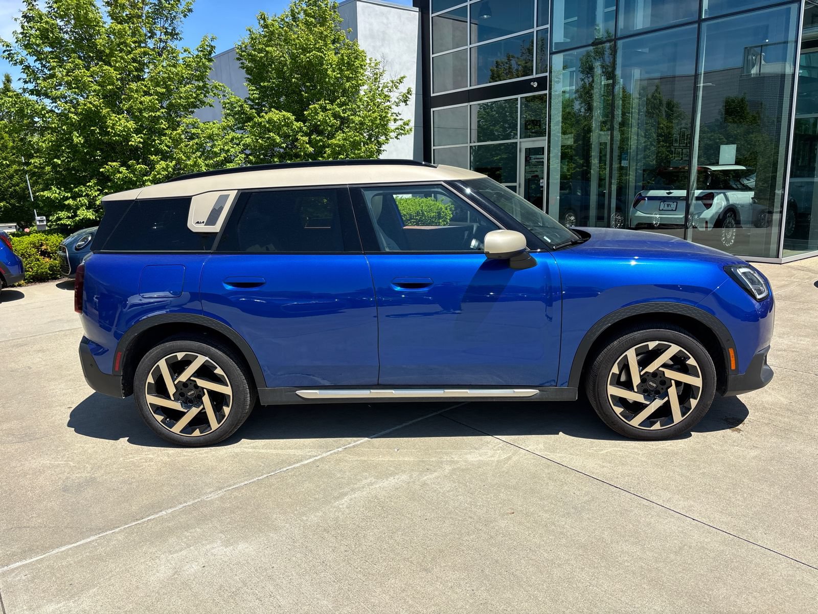 Certified 2026 MINI Cooper Countryman S AWD/4WD image 4