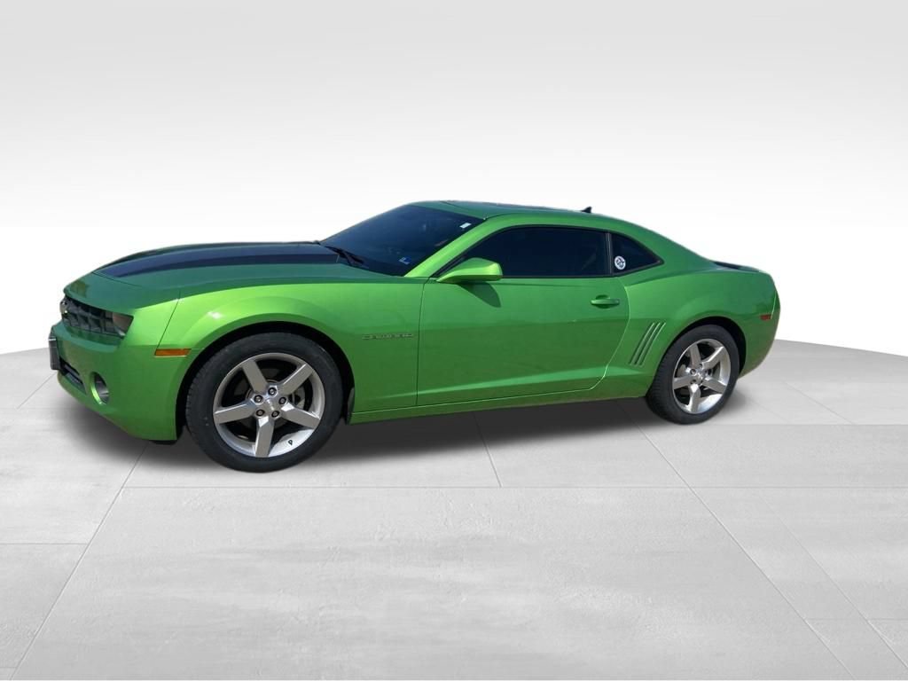 Used 2010 Chevrolet Camaro LT RWD image 24