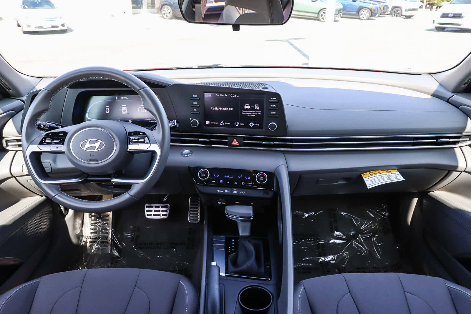 Used 2025 Hyundai Elantra Sport image 13