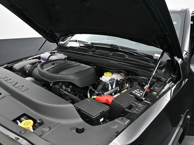 New 2026 RAM 1500 4x4 Crew Cab image 42
