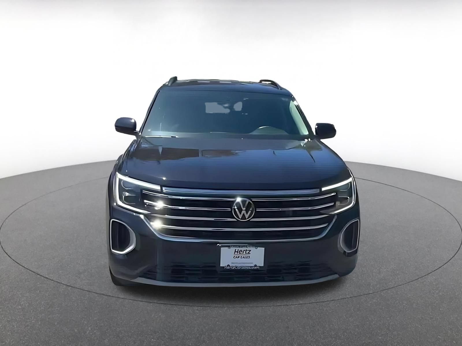 Used 2026 Volkswagen Atlas SE FWD image 4
