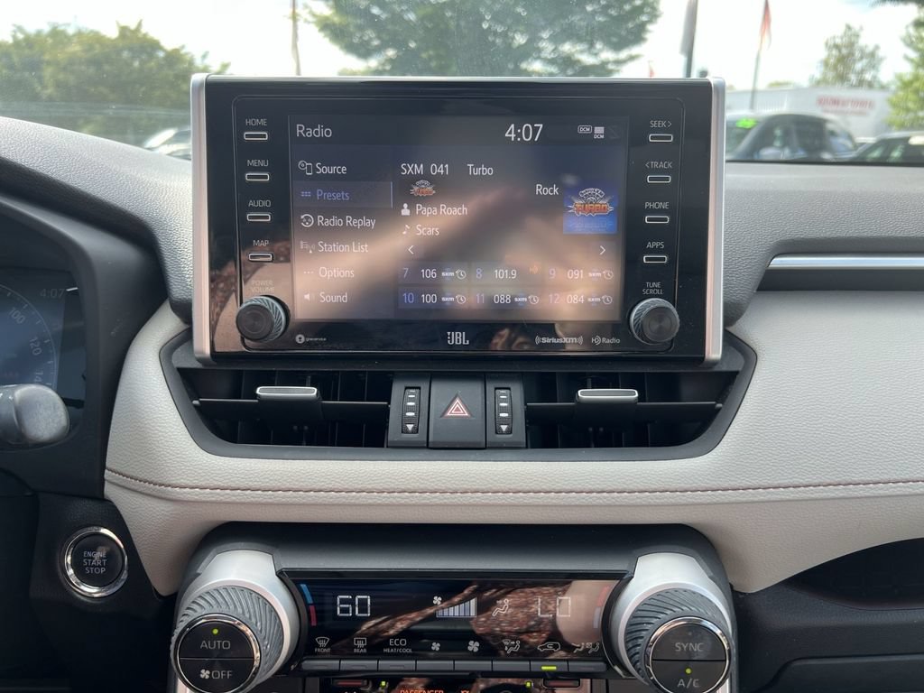 Used 2020 Toyota RAV4 Limited AWD/4WD image 18