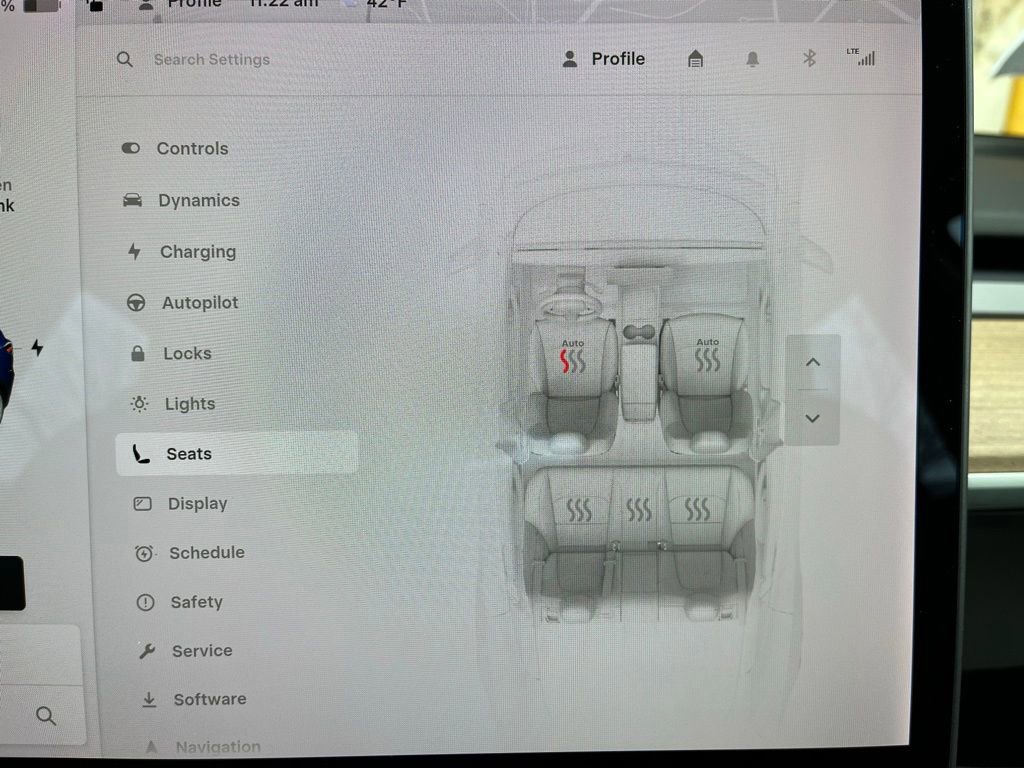 Used 2021 Tesla Model 3 Long Range image 32