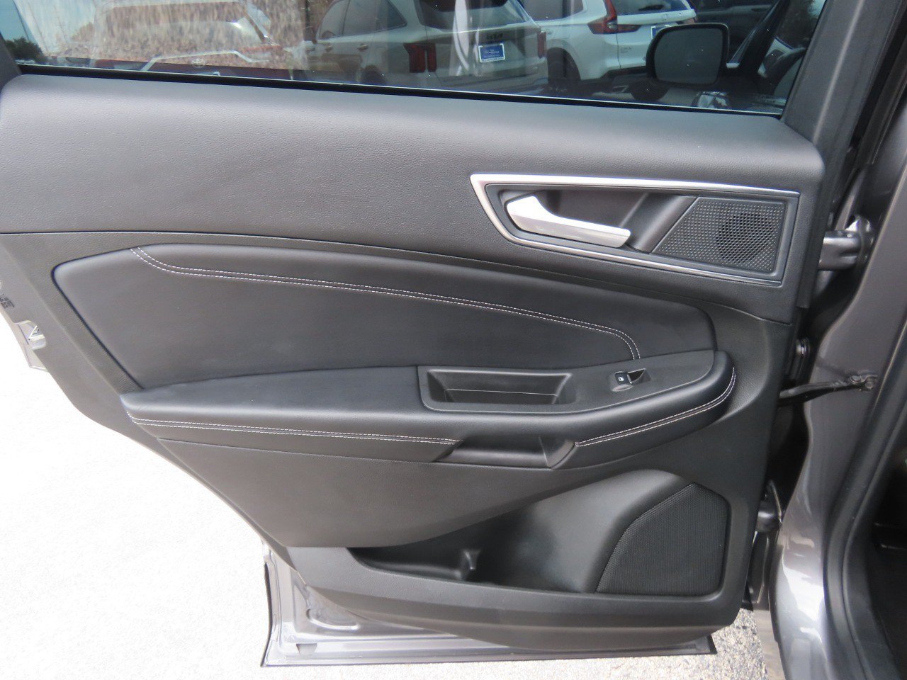 Used 2023 Ford Edge Titanium AWD/4WD image 20