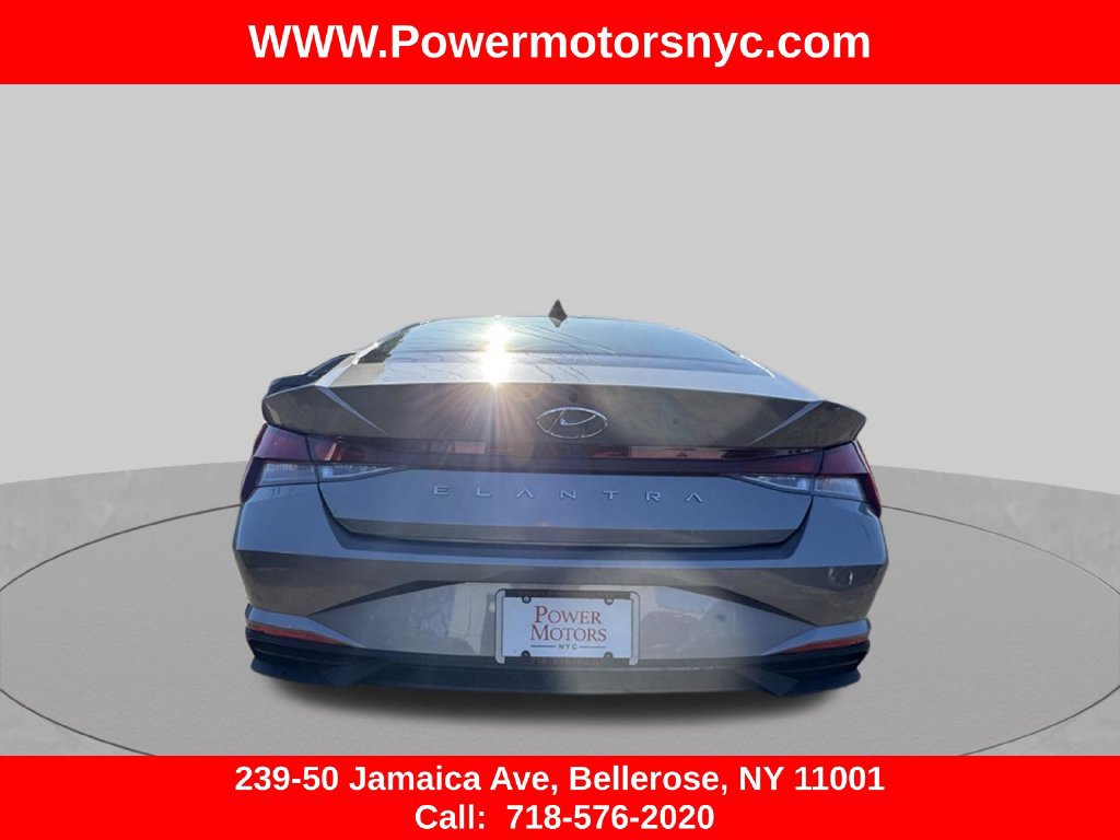 Used 2023 Hyundai Elantra SEL w/ Convenience Package FWD image 6