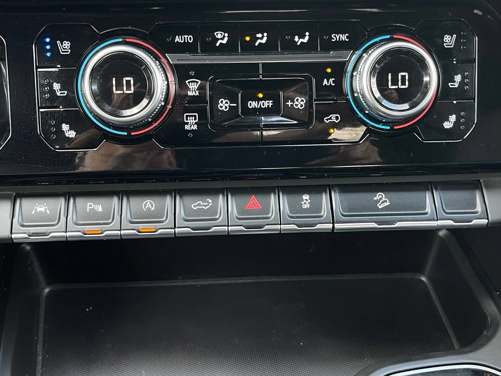 Used 2025 GMC Sierra 1500 AT4 AWD/4WD image 61