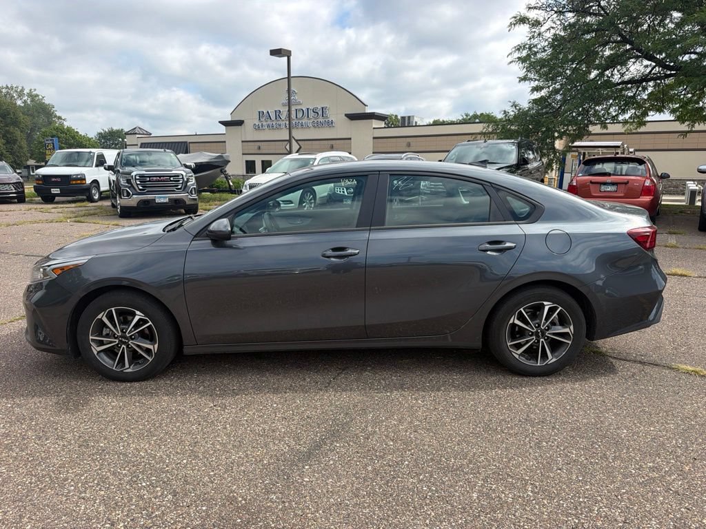 Used 2024 Kia Forte LXS FWD image 8