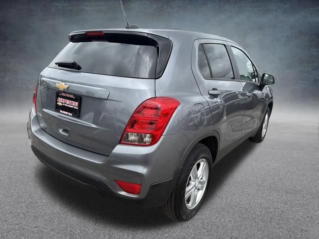 Used 2020 Chevrolet Trax LS w/ Tint and Cruise Package FWD image 6