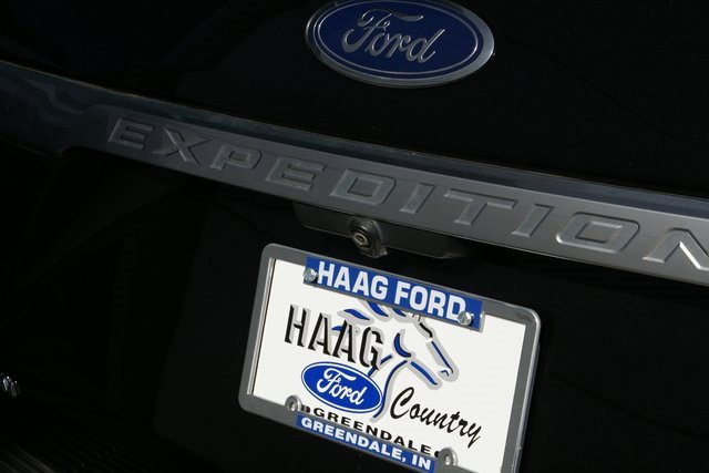 Used 2020 Ford Expedition Platinum image 11