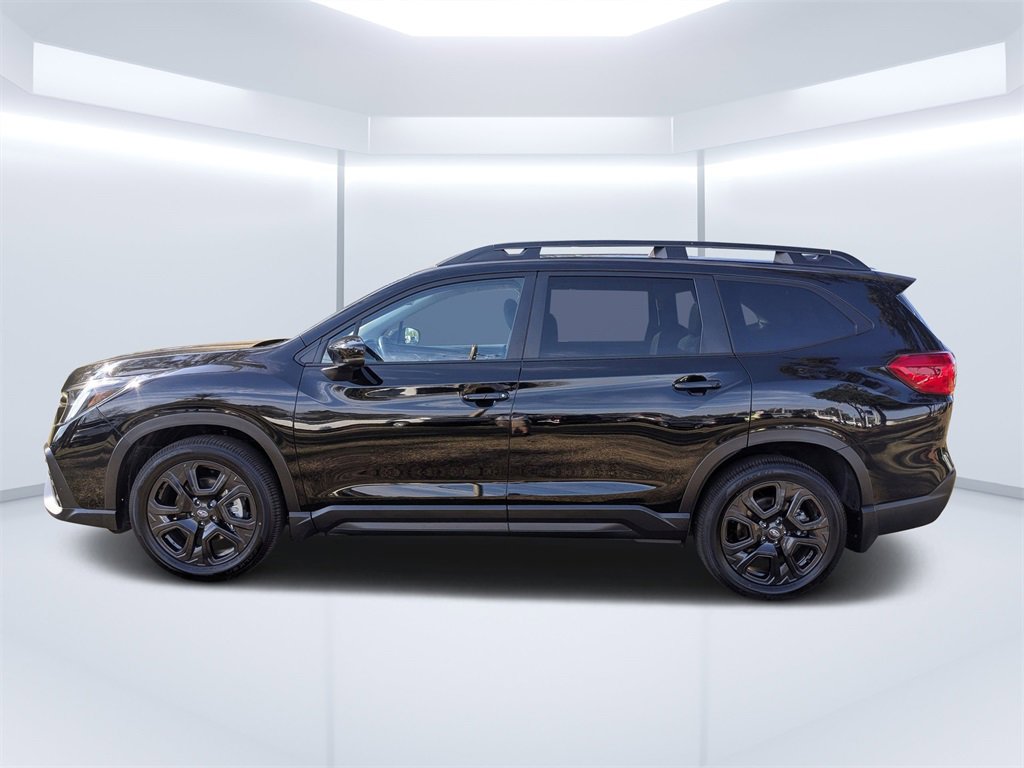 Certified 2025 Subaru Ascent Bronze Edition w/ Onyx Package image 6