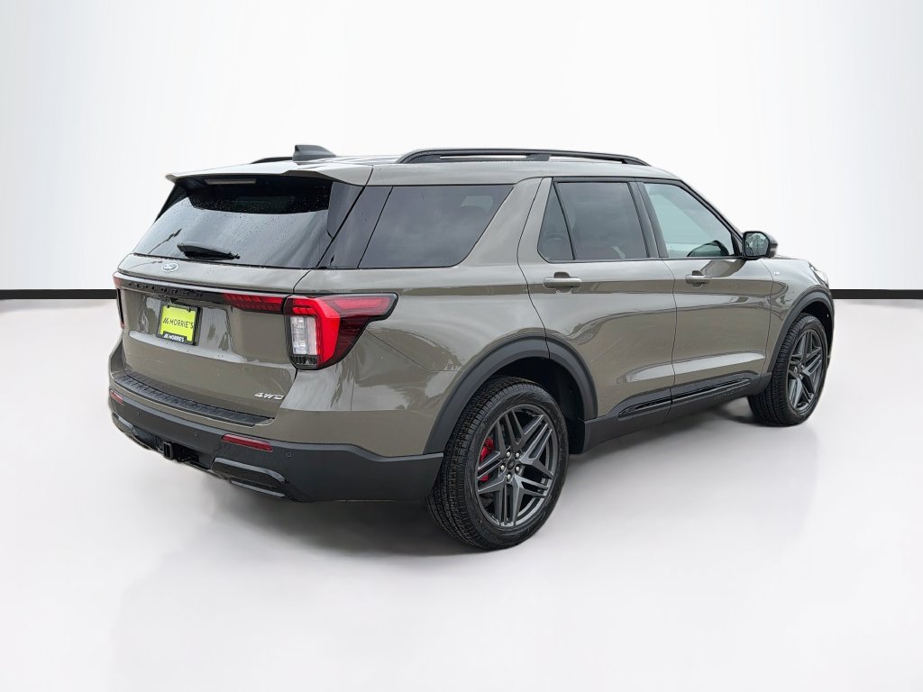 New 2026 Ford Explorer ST-Line w/ ST-Line Street Pack AWD/4WD image 5