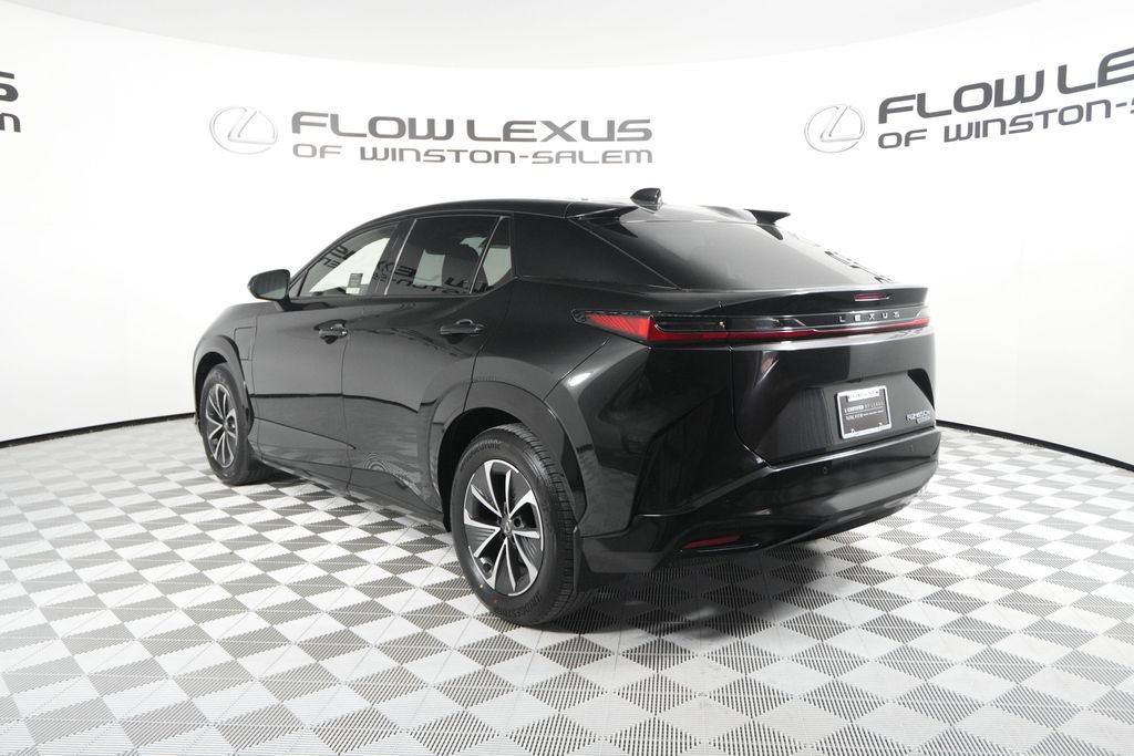 Certified 2023 Lexus RZ 450e Premium w/ Accessory Package (Z1) image 5
