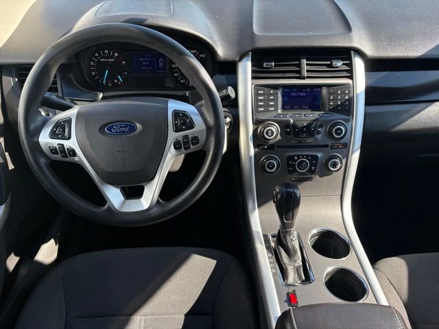 Used 2013 Ford Edge SE FWD image 3