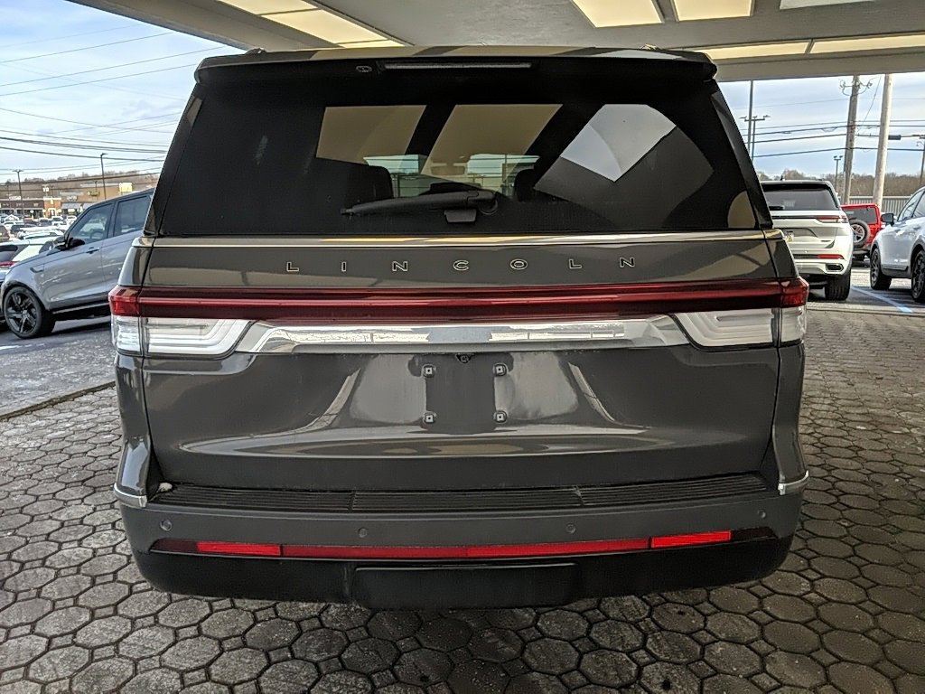 Certified 2022 Lincoln Navigator L Black Label image 6