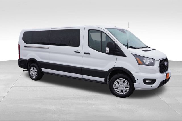 Used 2024 Ford Transit 350 XLT image 2