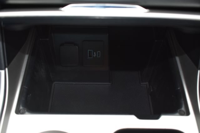 Used 2020 Ford Explorer Limited AWD/4WD image 37