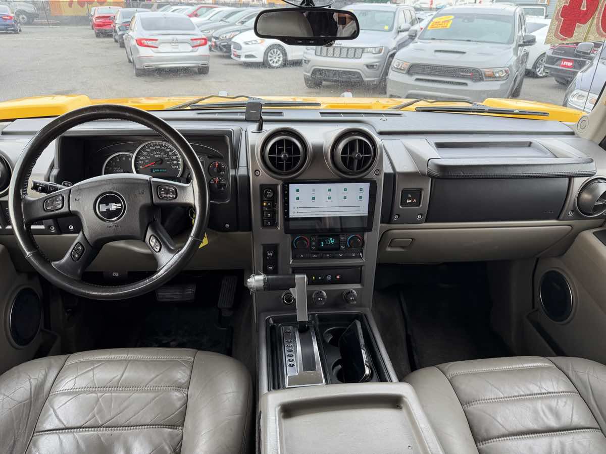 Used 2004 HUMMER H2 AWD/4WD image 11