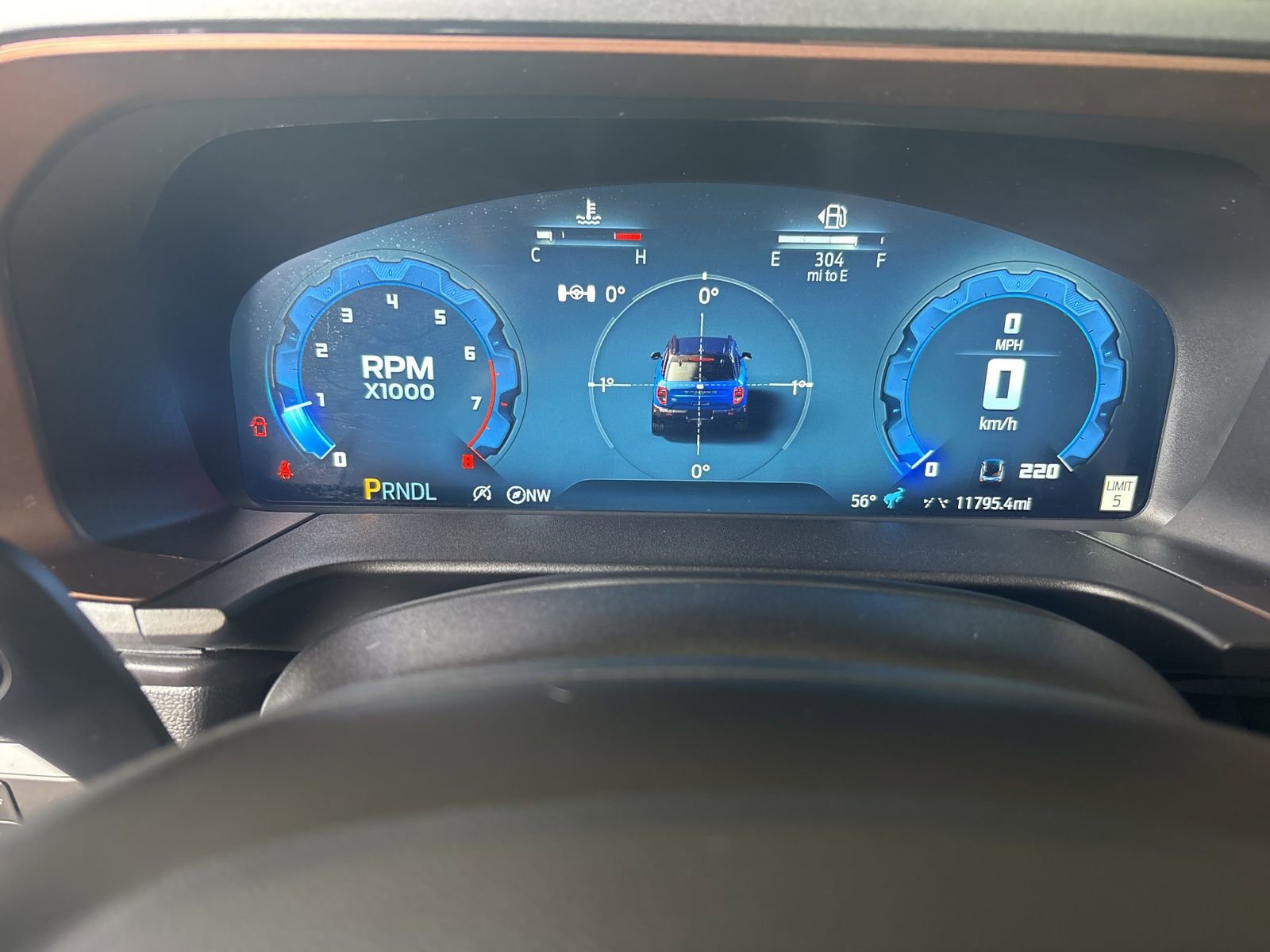 Used 2025 Ford Bronco Sport Outer Banks w/ Outer Banks Tech Package+ AWD/4WD image 23