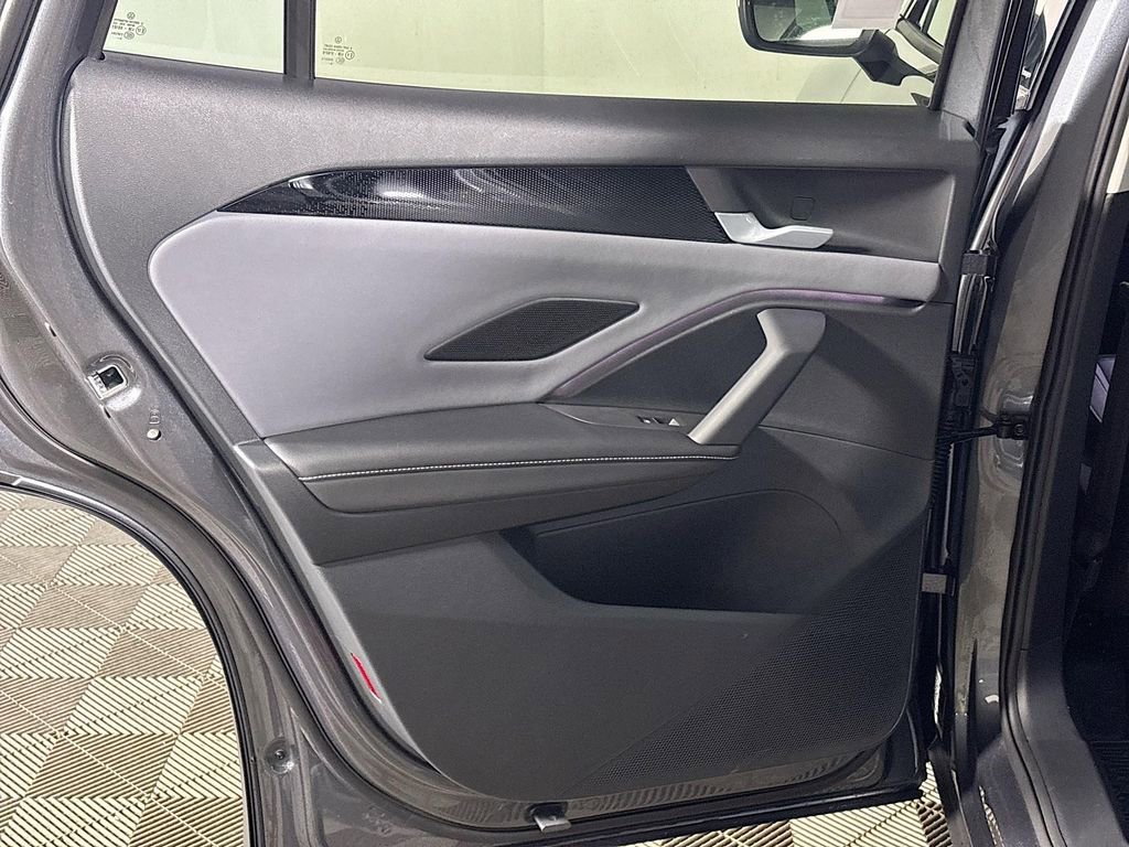 New 2026 Volkswagen Tiguan SE AWD/4WD image 19