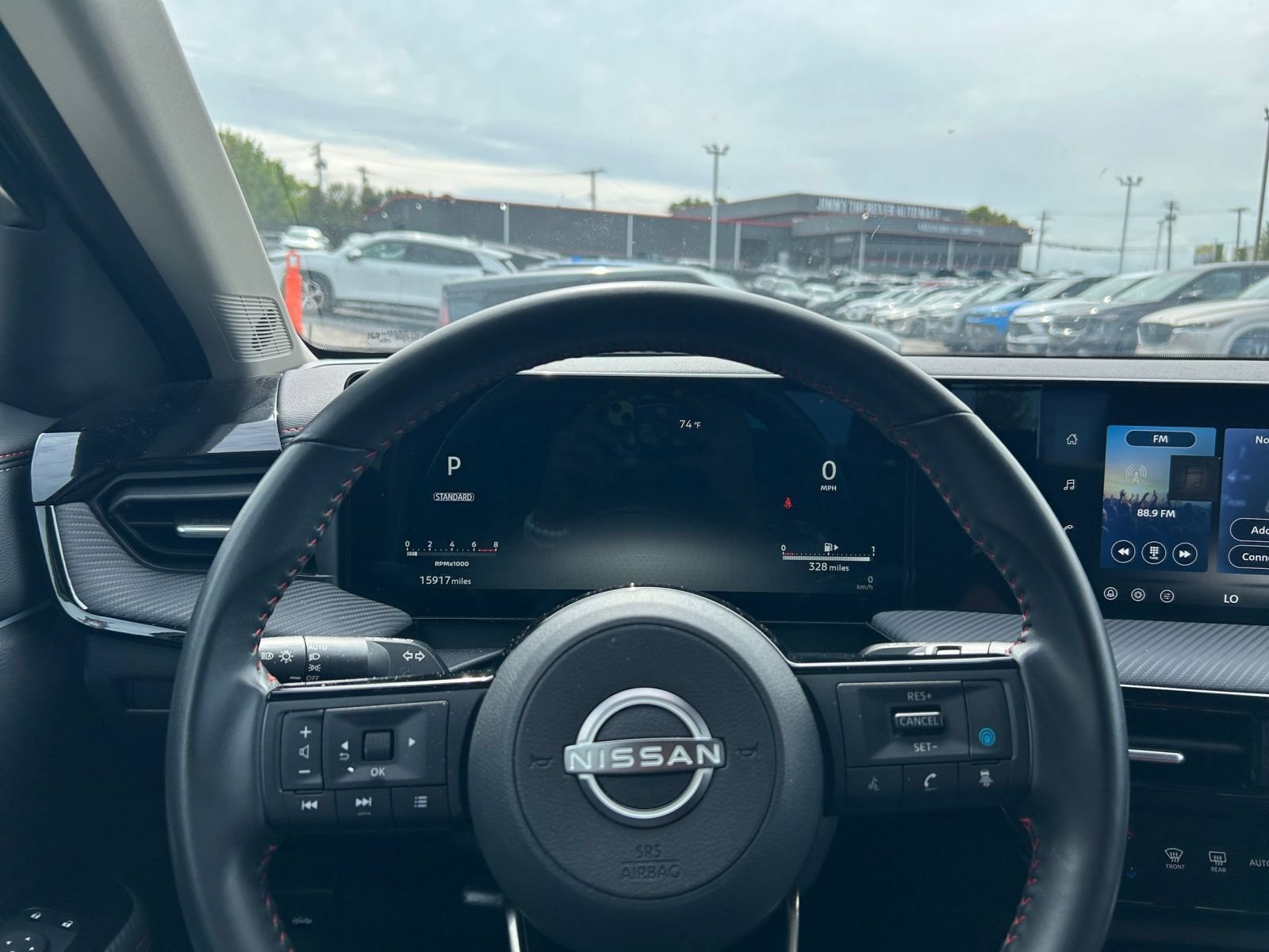 Used 2026 Nissan Kicks SR AWD/4WD image 28
