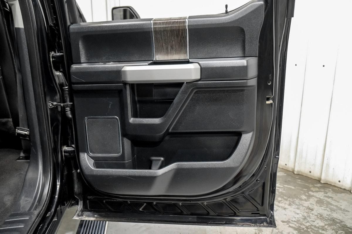 Used 2020 Ford F250 Lariat w/ Lariat Ultimate Package AWD/4WD image 47