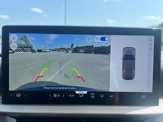 New 2026 Ford Explorer Active RWD image 14