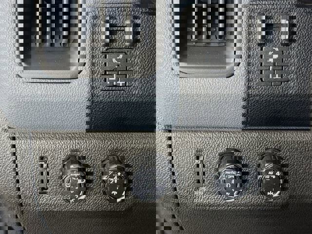 Used 2021 Chevrolet Colorado Z71 w/ Safety Package image 10