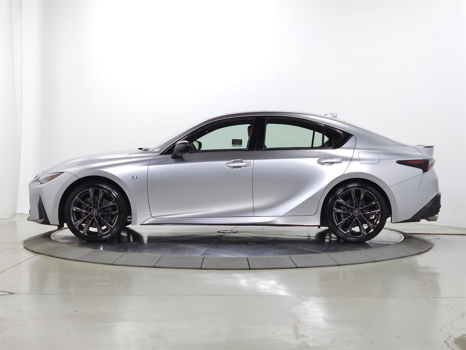 Certified 2025 Lexus IS 350 F Sport AWD/4WD image 4