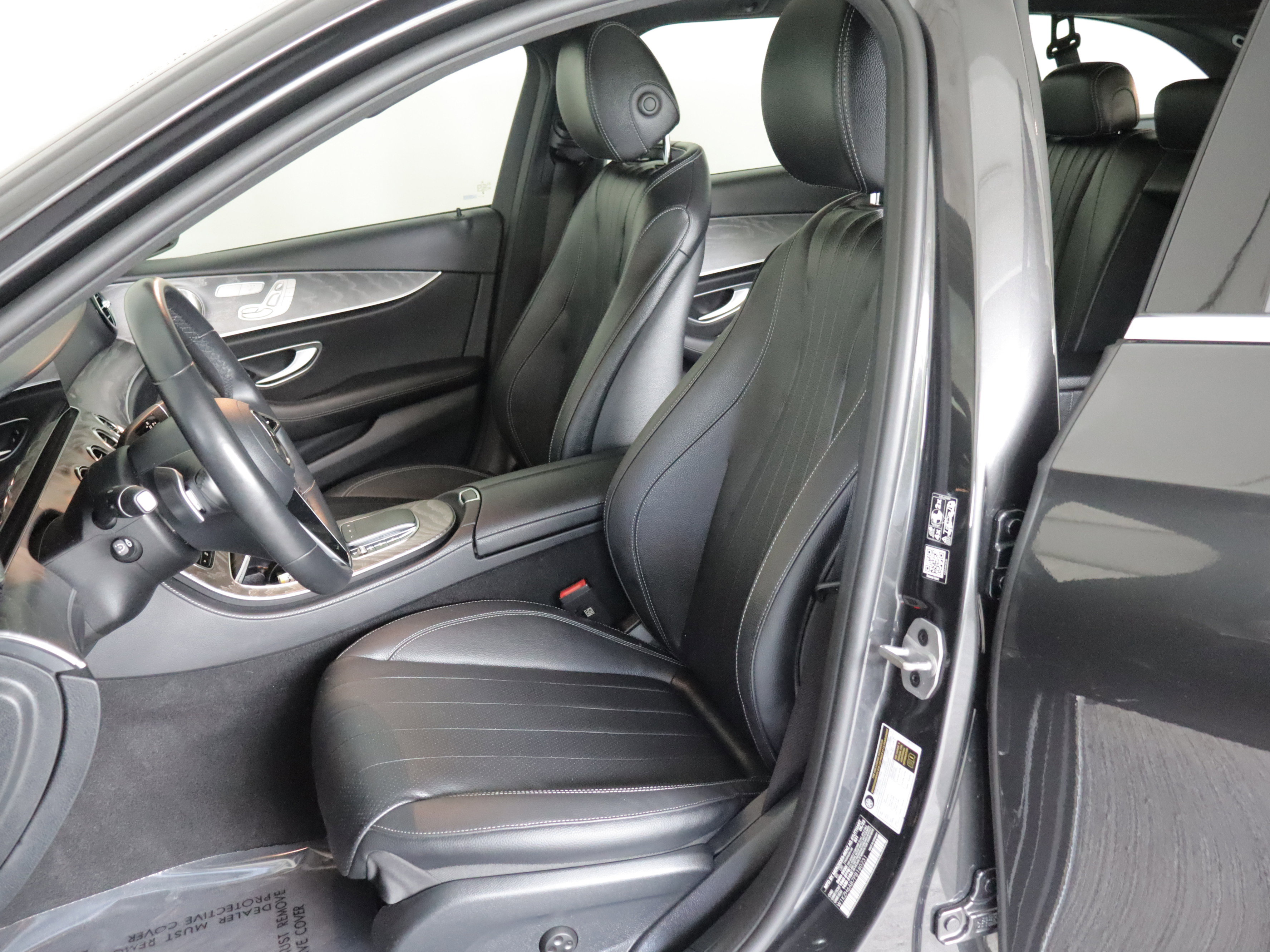 Used 2023 Mercedes-Benz E 450 4MATIC All-Terrain Wagon image 8