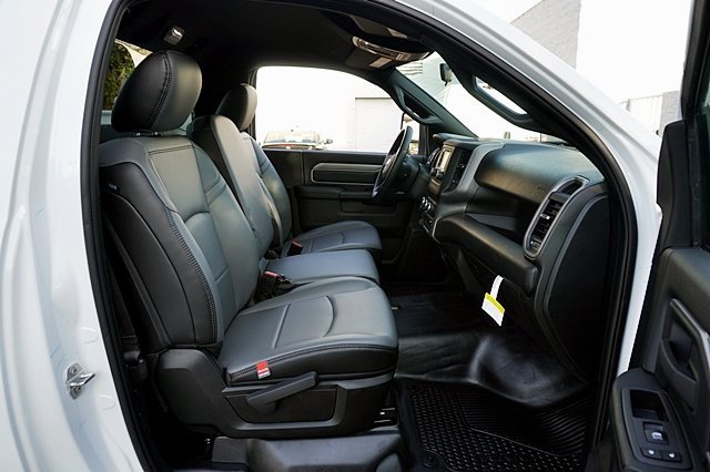 New 2024 RAM 2500 Tradesman w/ Chrome Appearance Group image 19