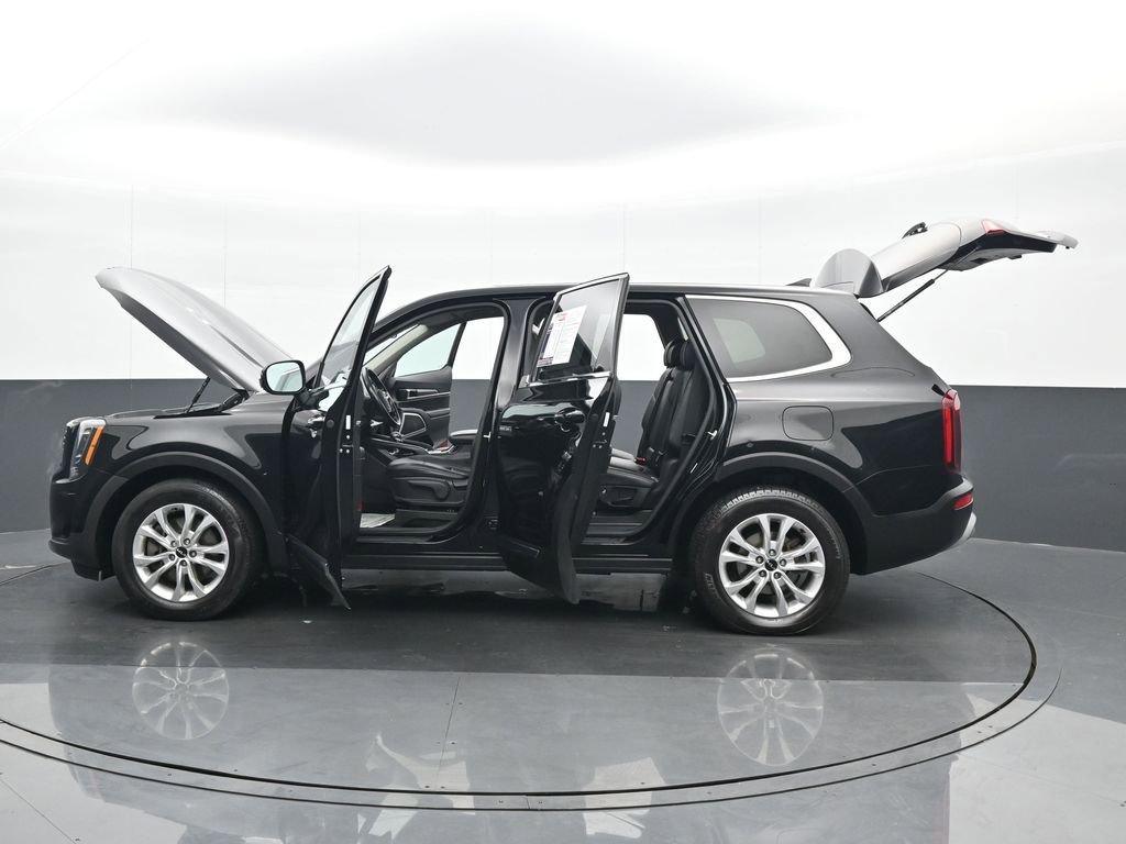 Used 2022 Kia Telluride LX image 27