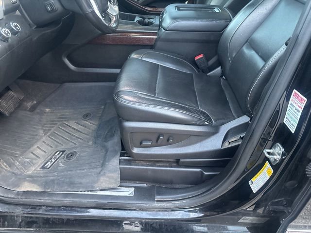 Used 2019 GMC Yukon SLT w/ Premium Edition AWD/4WD image 36