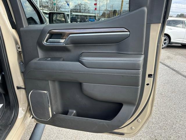 Used 2022 Chevrolet Silverado 1500 LT Trail Boss w/ LT Trail Boss Premium Package image 27