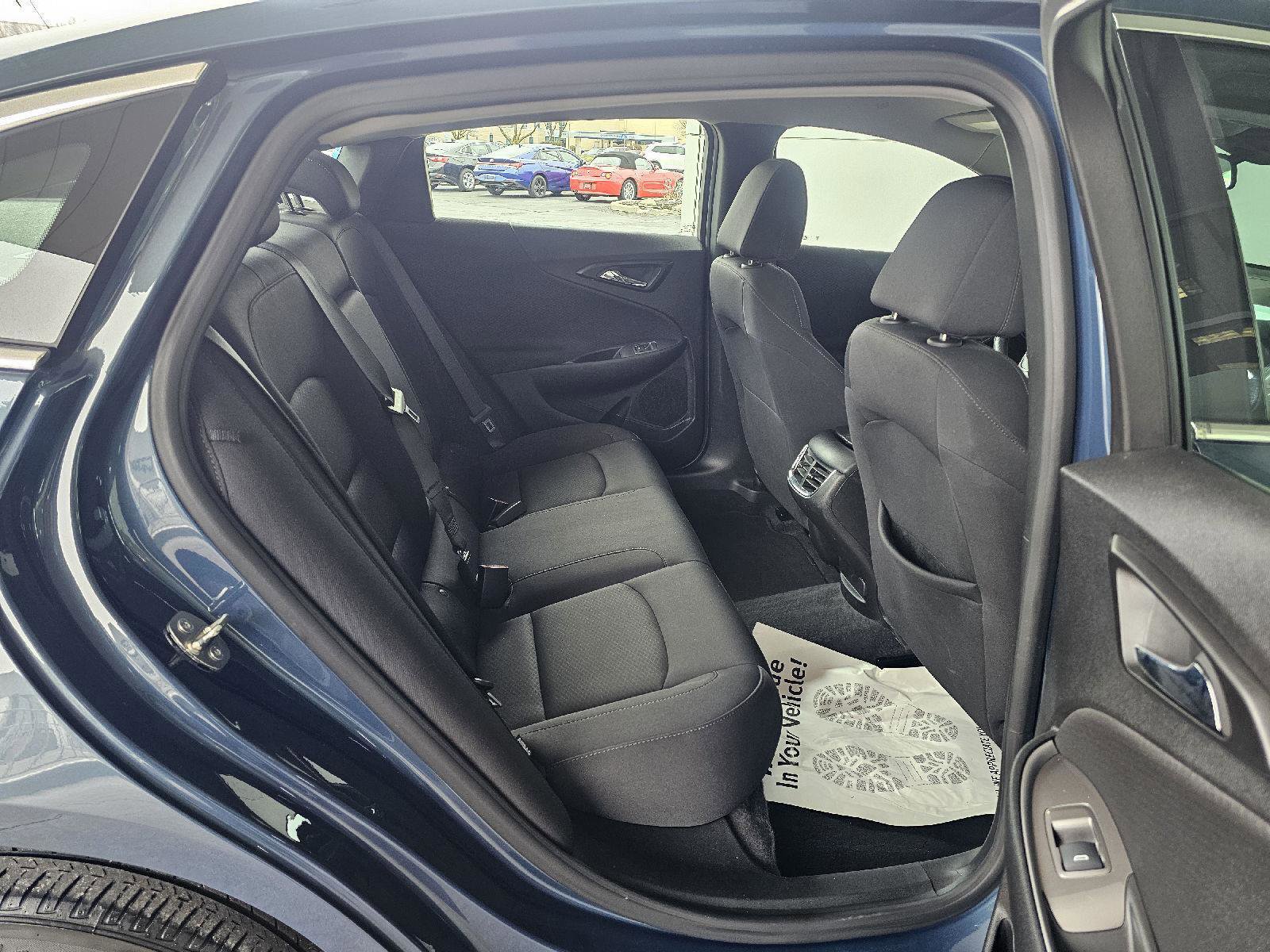 Used 2024 Chevrolet Malibu LT image 14