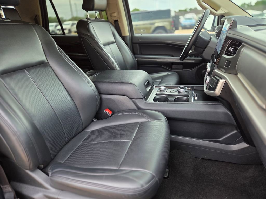 Used 2024 Ford Expedition Max XLT AWD/4WD image 10