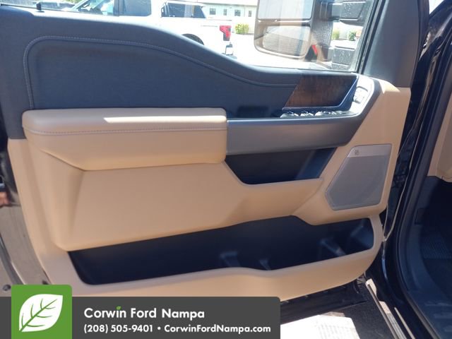 New 2025 Ford F350 Lariat w/ Lariat Ultimate Package image 12