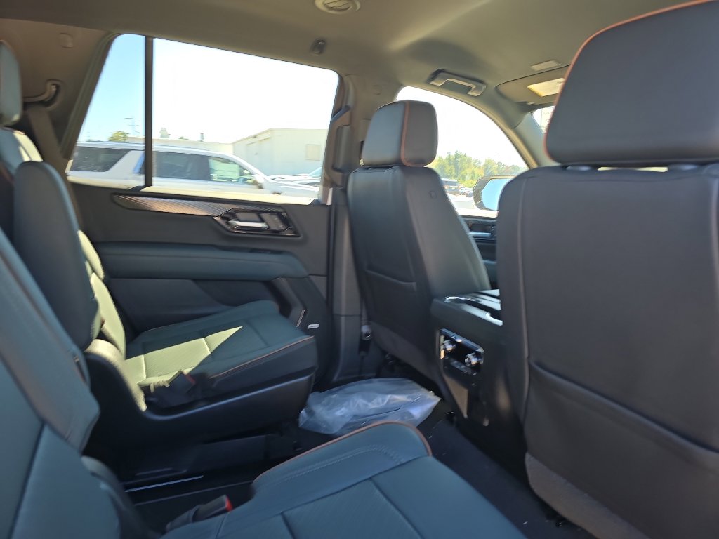 New 2026 GMC Yukon AT4 image 17