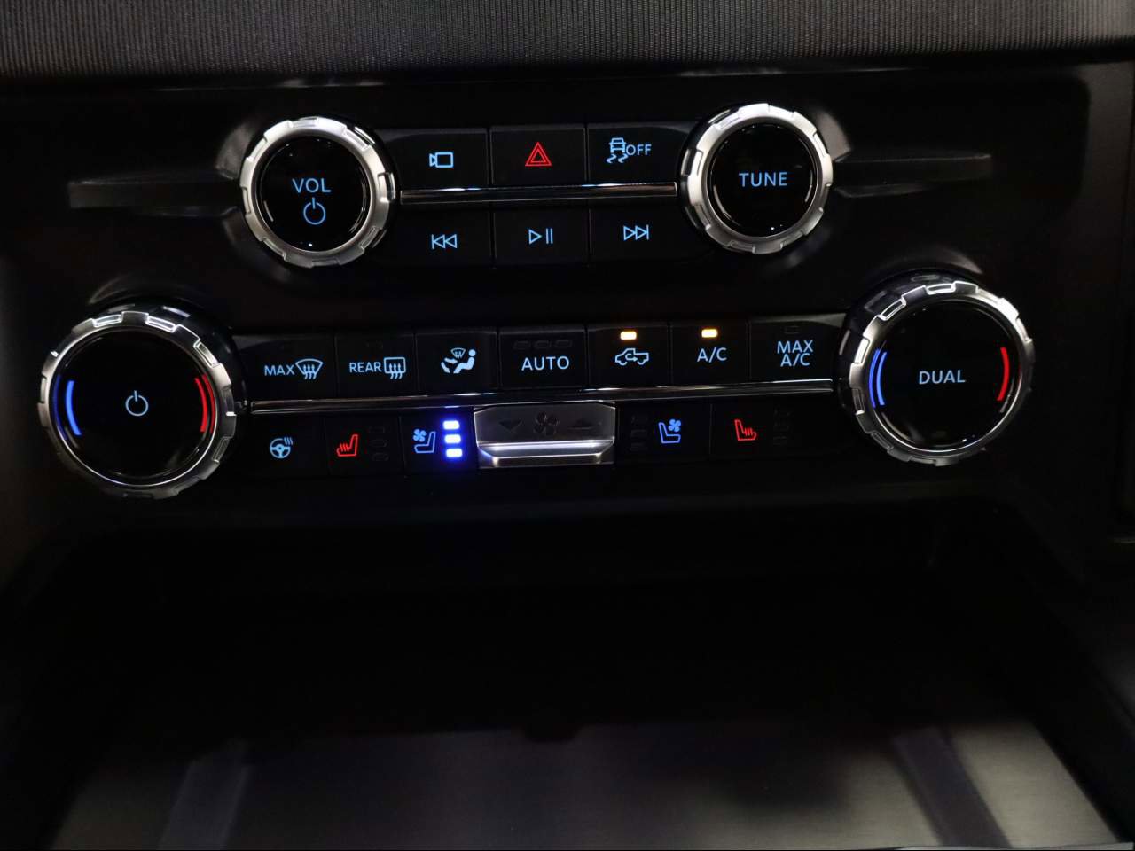 New 2026 Ford F350 Platinum image 10