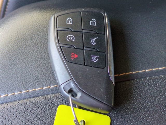 Used 2024 GMC Yukon XL AT4 w/ AT4 Premium Plus Package image 34