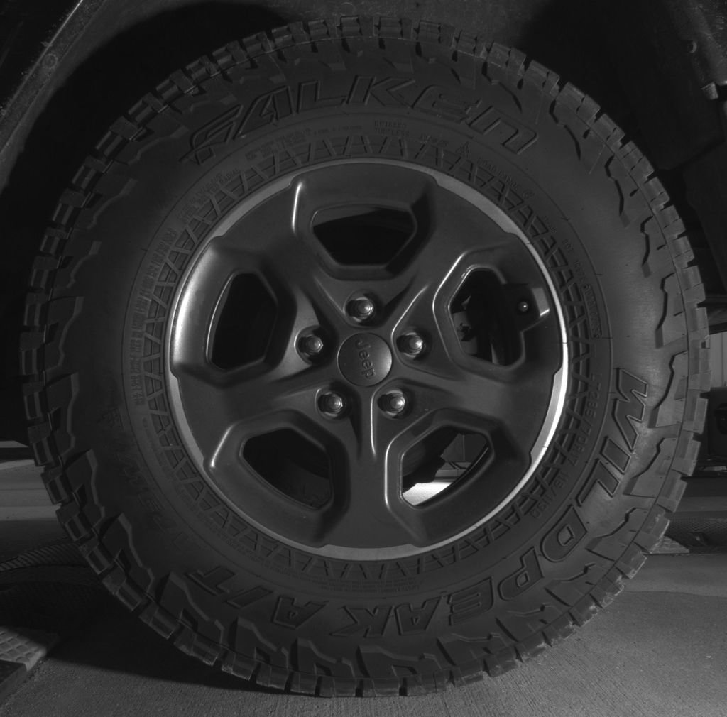 Used 2018 Jeep Wrangler Unlimited Sahara AWD/4WD image 12