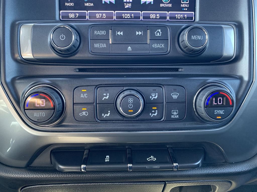 Used 2018 Chevrolet Silverado 1500 LT w/ LT Eassist Package image 16