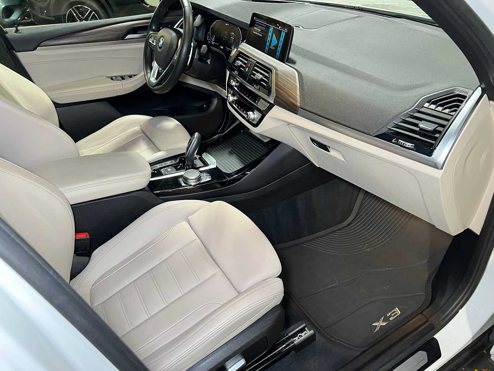 Used 2021 BMW X3 xDrive30e w/ Premium Package AWD/4WD image 11