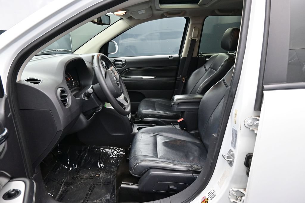 Used 2017 Jeep Compass High Altitude FWD image 20