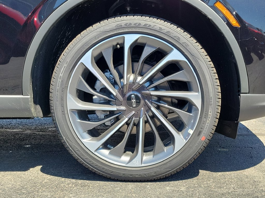 New 2026 Lincoln Aviator Reserve w/ Illumination Package AWD/4WD image 9