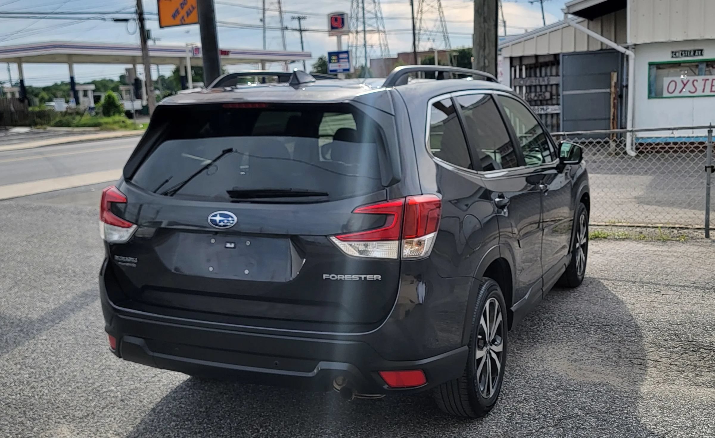 Used 2019 Subaru Forester Limited AWD/4WD image 4