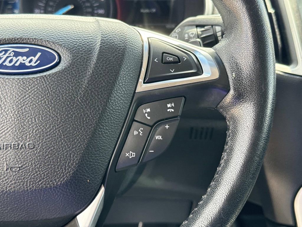 Used 2019 Ford Edge SEL w/ Equipment Group 201A AWD/4WD image 28