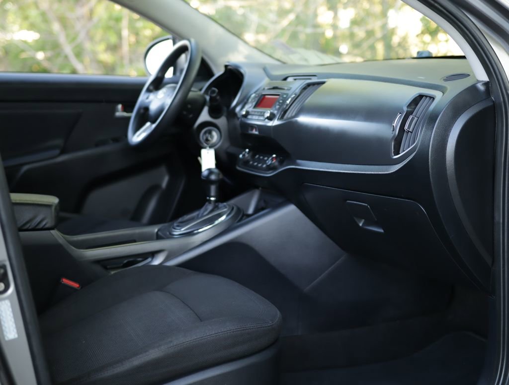 Used 2012 Kia Sportage LX FWD image 24