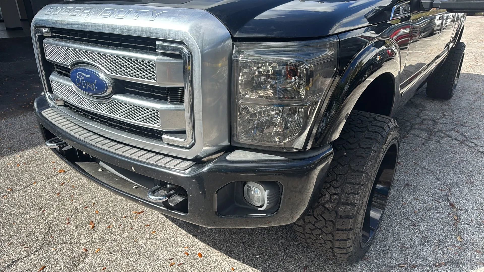 Used 2016 Ford F250 Platinum w/ FX4 Off-Road Package image 35