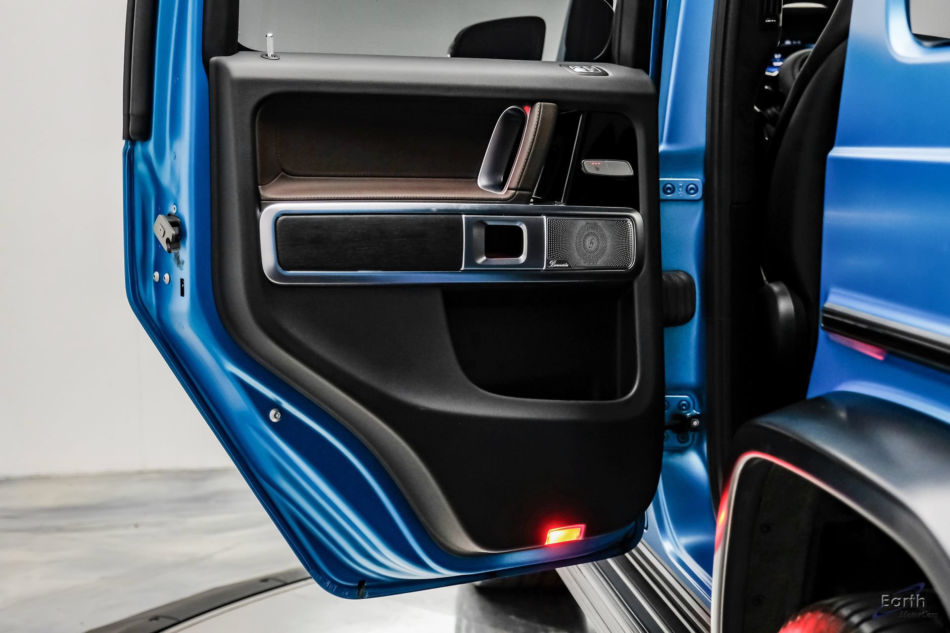 Used 2025 Mercedes-Benz G 63 AMG 4MATIC w/ Night Package Magno image 97