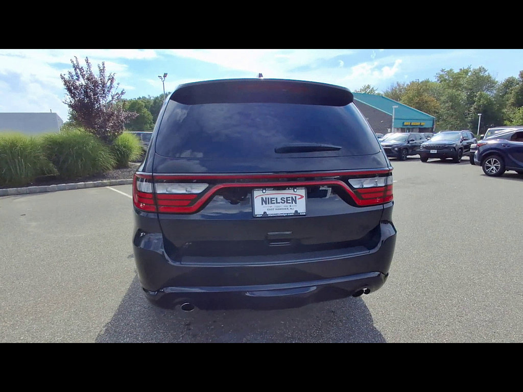Used 2023 Dodge Durango R/T AWD/4WD image 7